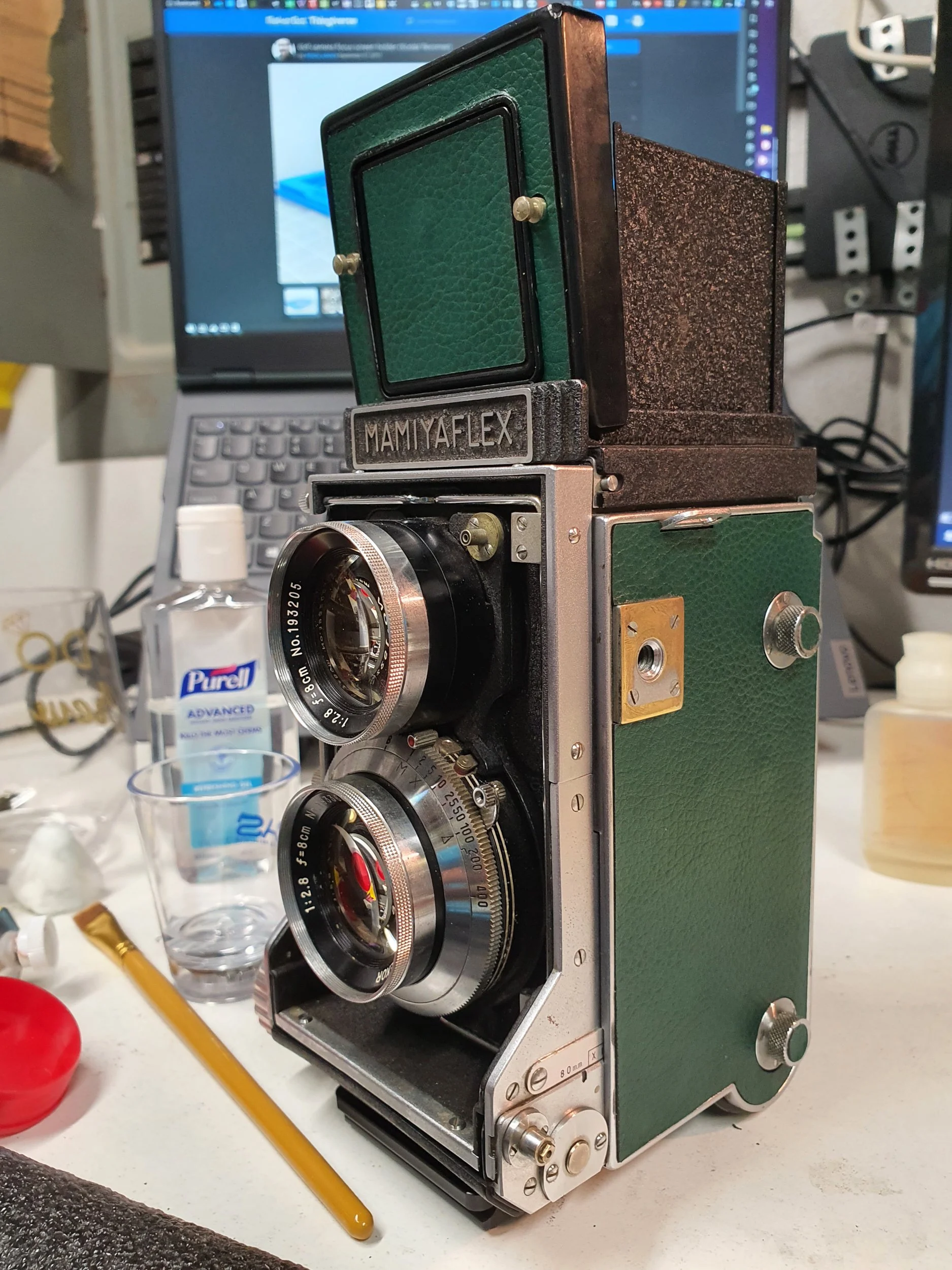 Mamiyaflex C Professional — Phil Clark - Art & Photography Mamiyaflex C Professional — Phil Clark - Art & Photography